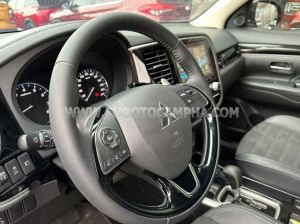 Xe Mitsubishi Outlander 2.0 CVT 2022