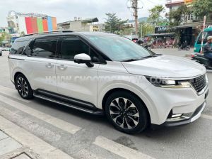 Xe Kia Carnival Signature 2.2D 2022