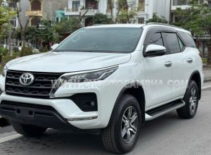 Xe Toyota Fortuner 2.4L 4x2 AT 2022