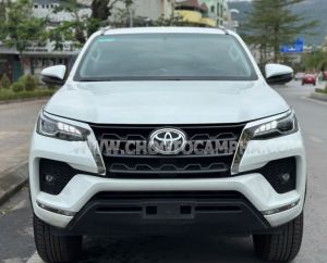 Xe Toyota Fortuner 2.4L 4x2 AT 2022