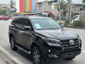 Xe Toyota Fortuner 2.4L 4x2 AT 2022