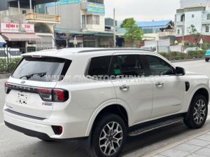Xe Ford Everest Titanium 2.0L 4x2 AT 2022