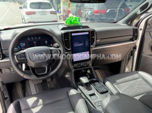 Xe Ford Everest Titanium Plus 2.0L 4x4 AT 2024
