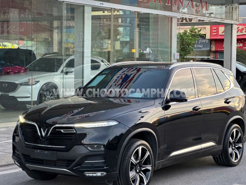 VinFast Lux SA 2.0 Premium 2.0 AT 2020