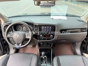 Xe Mitsubishi Outlander Premium 2.0 CVT 2021