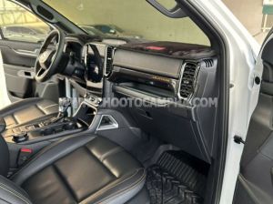 Xe Ford Ranger Wildtrak 2.0L 4x4 AT 2024