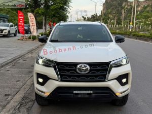 Xe Toyota Fortuner 2.4G 4x2 AT 2020