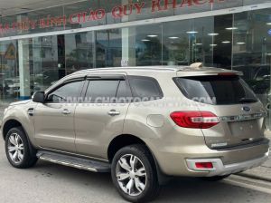 Xe Ford Everest Titanium 2.2L 4x2 AT 2016