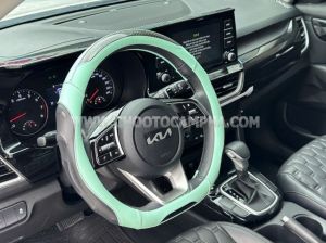 Xe Kia Seltos Luxury 1.6 AT 2023