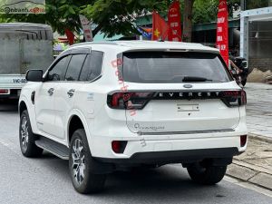 Xe Ford Everest Titanium 2.0L 4x2 AT 2022