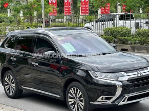Xe Mitsubishi Outlander Premium 2.0 CVT 2022