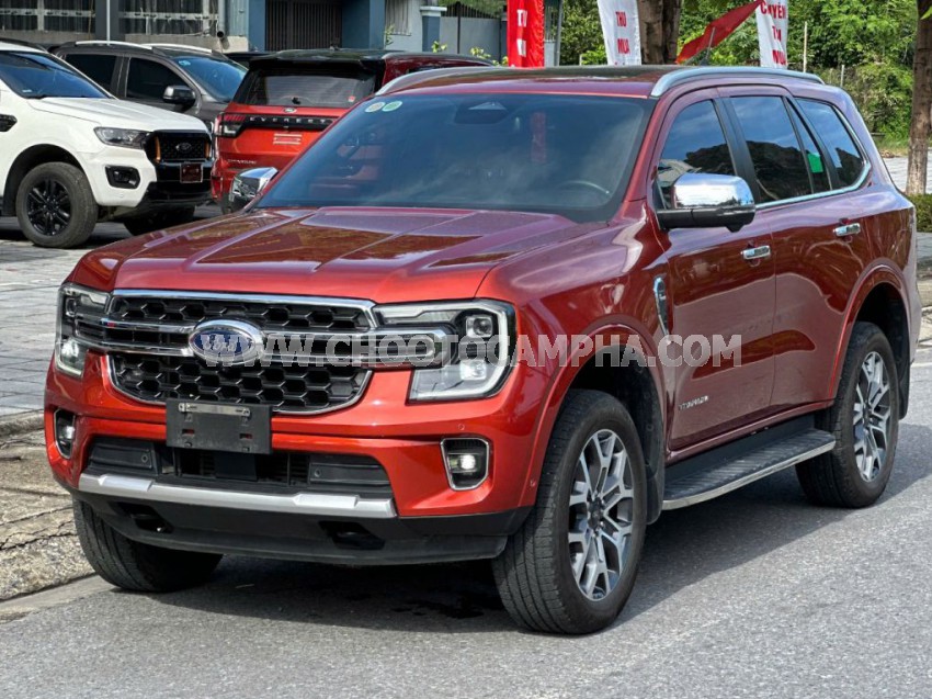 Ford Everest Titanium 2.0L 4x2 AT 2022