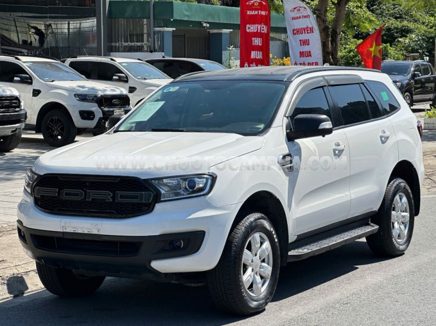 Ford Everest Ambiente 2.0 4x2 AT 2018