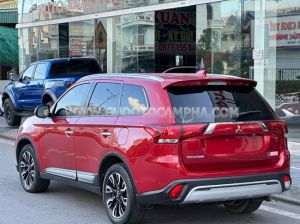 Xe Mitsubishi Outlander 2.0 CVT 2021