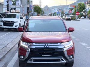 Xe Mitsubishi Outlander 2.0 CVT 2021