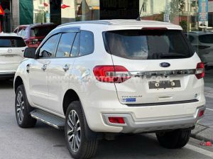 Xe Ford Everest Titanium 2.0L 4x2 AT 2022