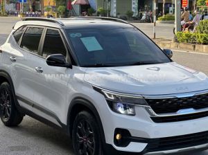 Xe Kia Seltos Luxury 1.4 AT 2021