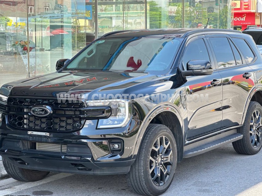 Ford Everest Sport 2.0L 4x2 AT 2024