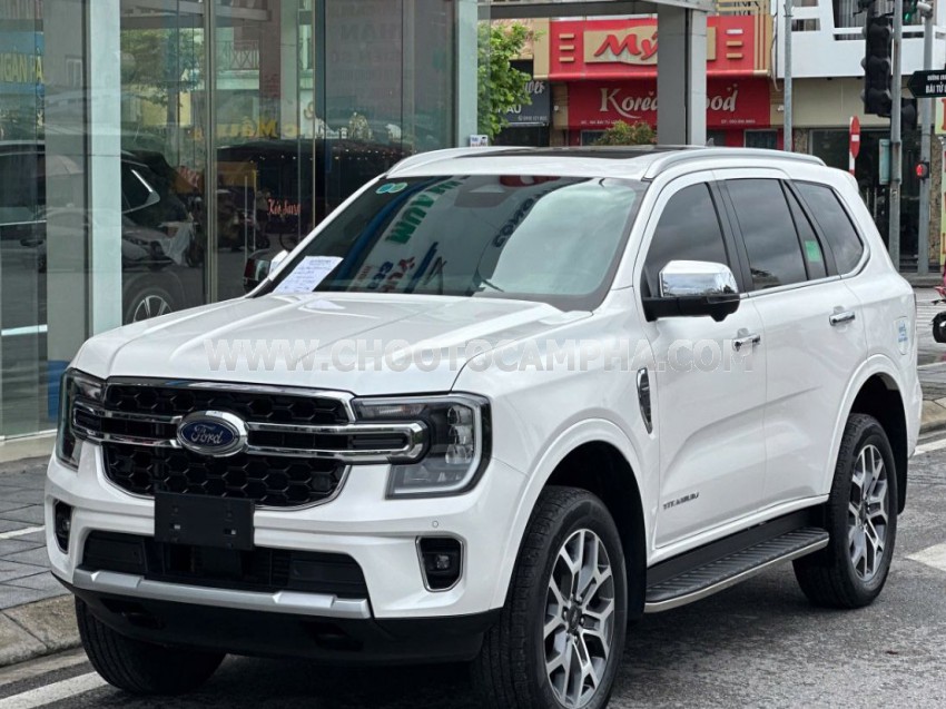 Ford Everest Titanium 2.0L 4x2 AT 2023
