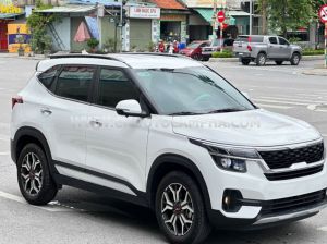 Xe Kia Seltos Luxury 1.6 AT 2023