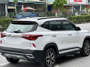Xe Kia Seltos Luxury 1.6 AT 2023