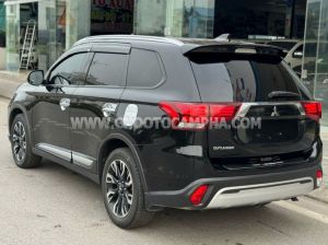 Xe Mitsubishi Outlander 2.0 CVT 2021