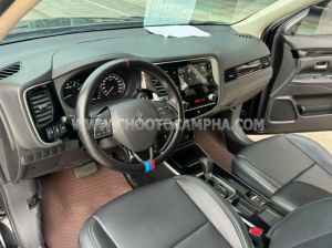 Xe Mitsubishi Outlander 2.0 CVT 2021