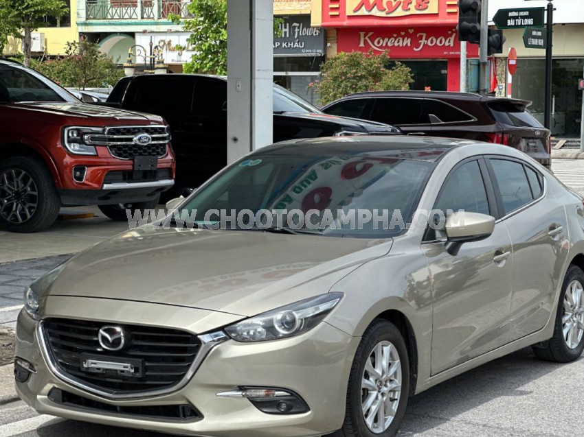 Mazda 3 1.5 AT 2018