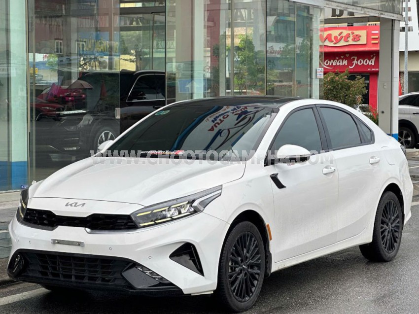 Kia K3 Premium 1.6 AT 2022