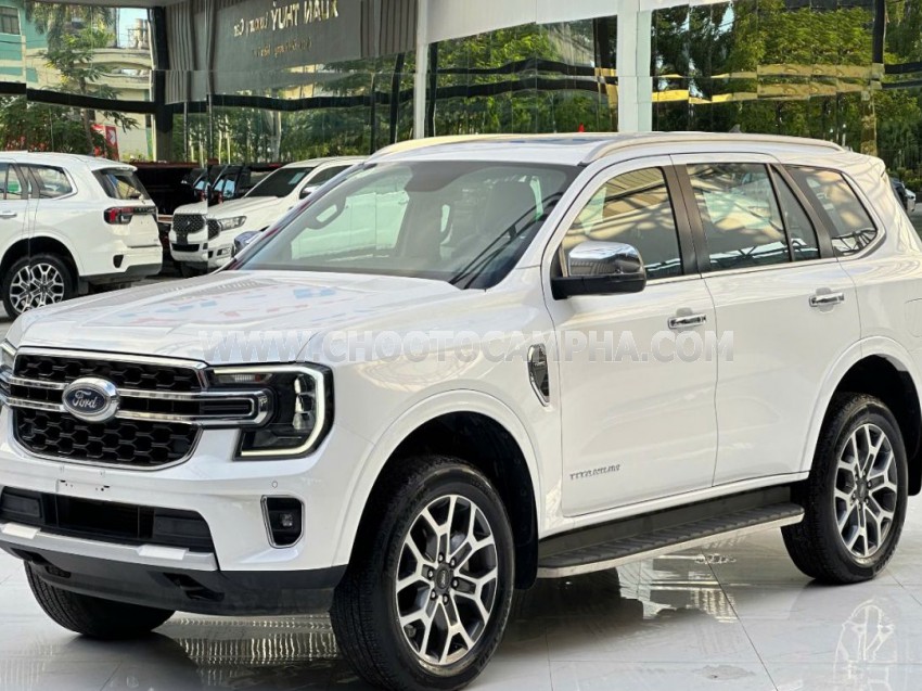 Ford Everest Titanium 2.0L 4x2 AT 2022