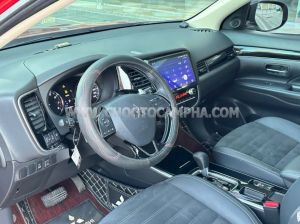 Xe Mitsubishi Outlander 2.0 CVT 2022
