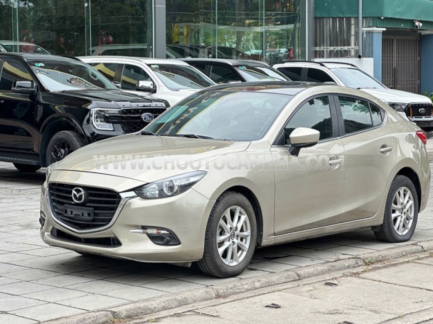 Mazda 3 1.5 AT 2018