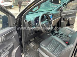 Xe Ford Everest Platinum 2.0L 4x4 AT 2025