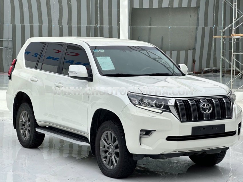 Toyota Prado VX 2.7L 2020