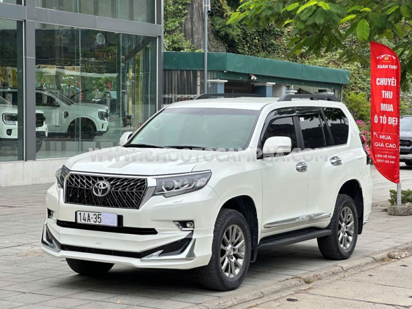 Toyota Land Cruiser VX 4.6 V8 2018