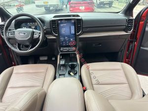 Xe Ford Everest Titanium Plus 2.0L 4x4 AT 2022