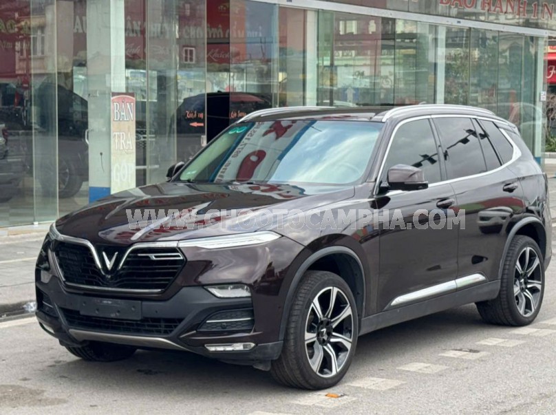 VinFast Lux SA 2.0 Premium 2.0 AT 2019