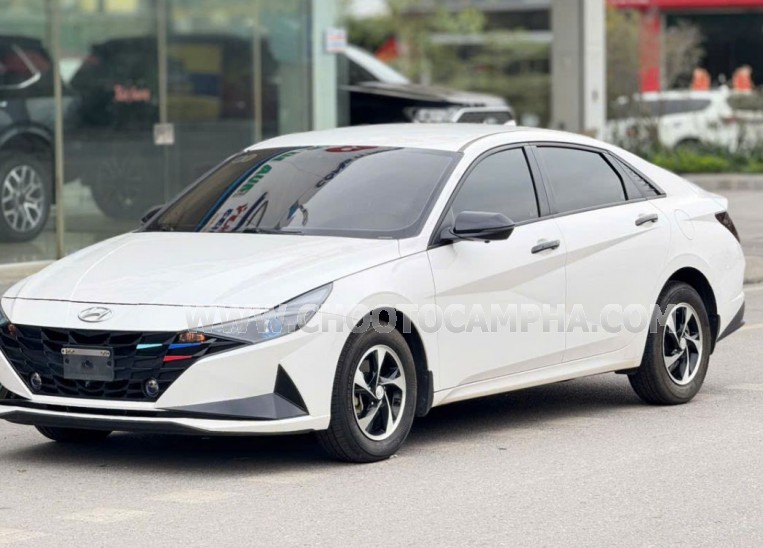 Hyundai Elantra 1.6 AT Đặc biệt 2023