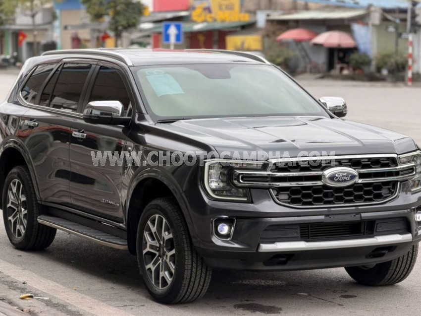 Ford Everest Titanium 2.0L 4x2 AT 2022