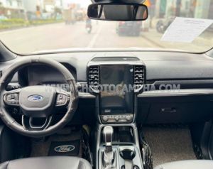 Xe Ford Everest Titanium 2.0L 4x2 AT 2023