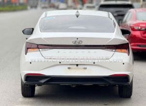Xe Hyundai Elantra 1.6 AT Tiêu chuẩn 2023