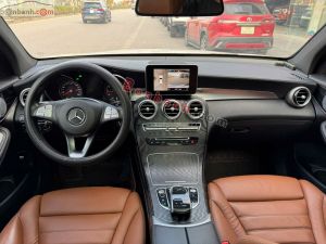 Xe Mercedes Benz GLC 300 4Matic 2018