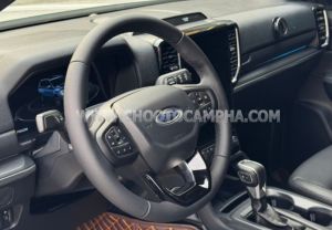 Xe Ford Everest Titanium 2.0L 4x2 AT 2024