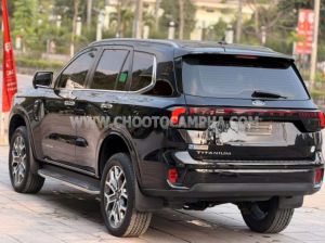 Xe Ford Everest Titanium 2.0L 4x2 AT 2023