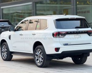 Xe Ford Everest Titanium 2.0L 4x2 AT 2024