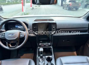 Xe Ford Everest Titanium 2.0L 4x2 AT 2024