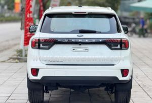 Xe Ford Everest Titanium 2.0L 4x2 AT 2024