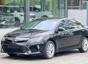Xe Toyota Camry 2.0E 2018