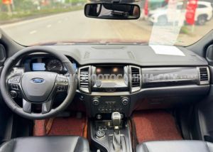 Xe Ford Everest Titanium 2.0L 4x4 AT 2019