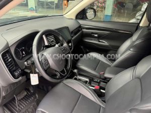 Xe Mitsubishi Outlander 2.0 CVT 2021